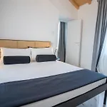 Palazzo San Zeno Апартаменты *