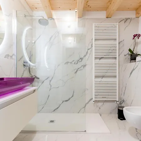 Palazzo San Zeno Апартаменты *