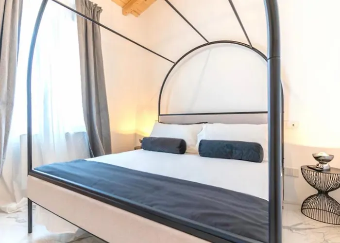 Palazzo San Zeno Апартаменты