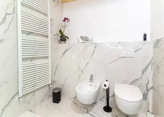 Palazzo San Zeno Apartment